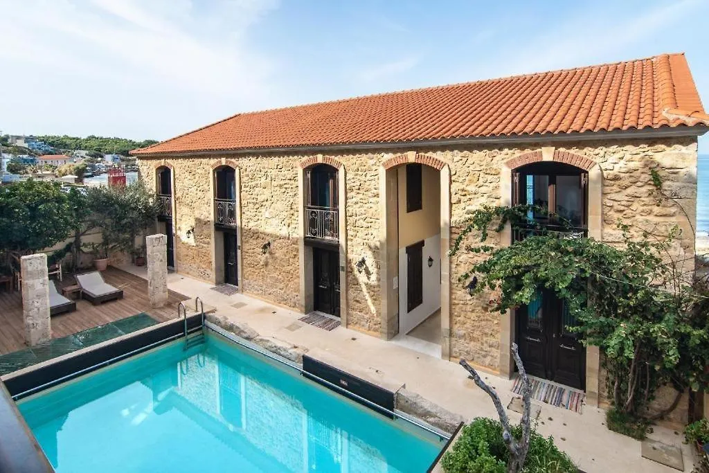 Volakas Beachfront Suites Rethymno