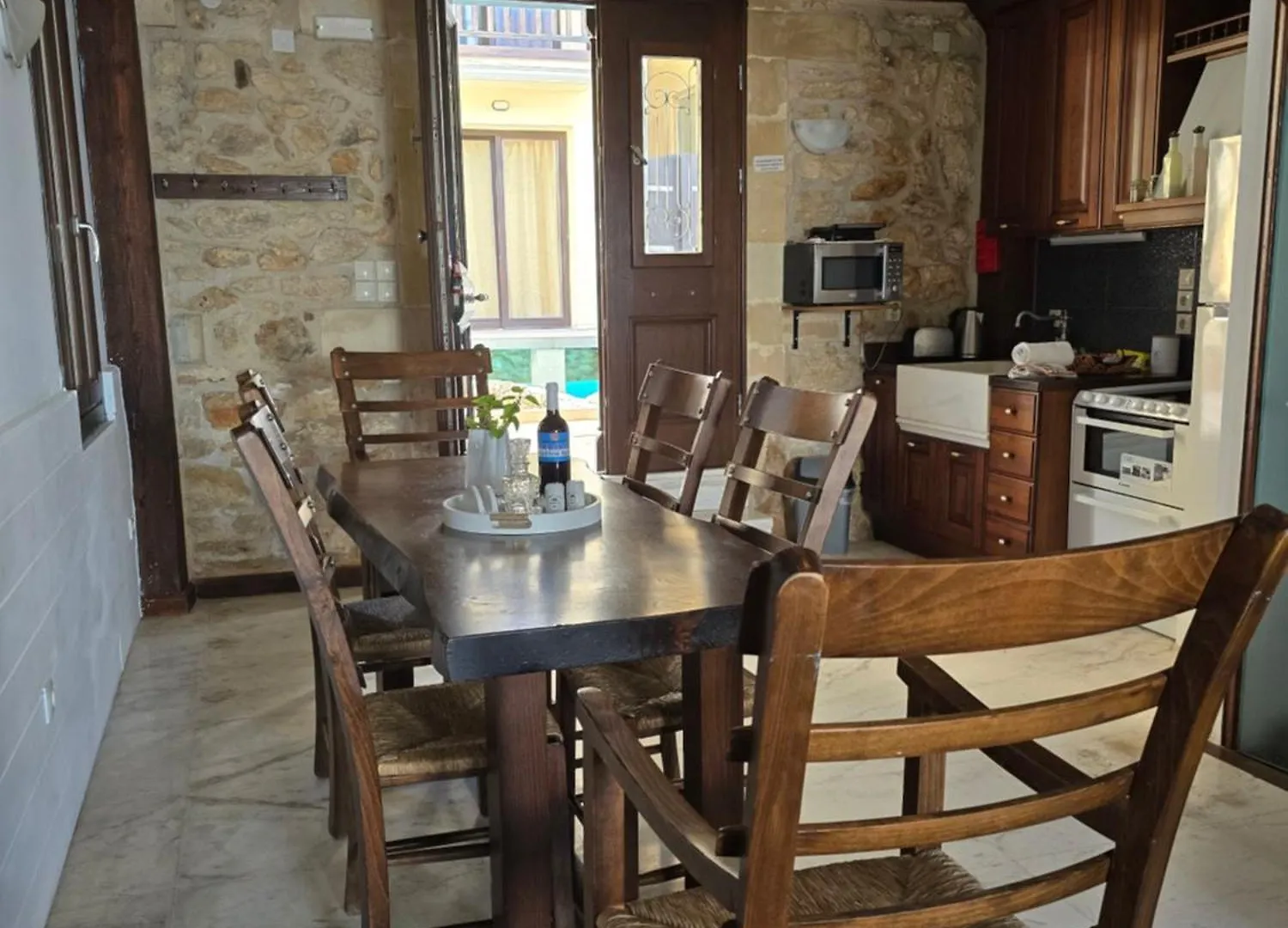 Volakas Beachfront Suites Rethymno  Greece